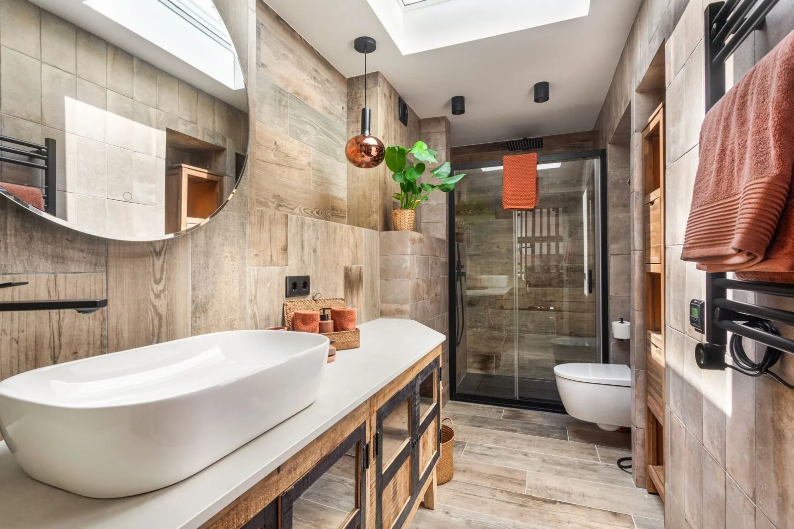 Custom industrial bathroom vanity with wood-effect tiles — Amoreira loft conversion Cascais by Maya's Homes