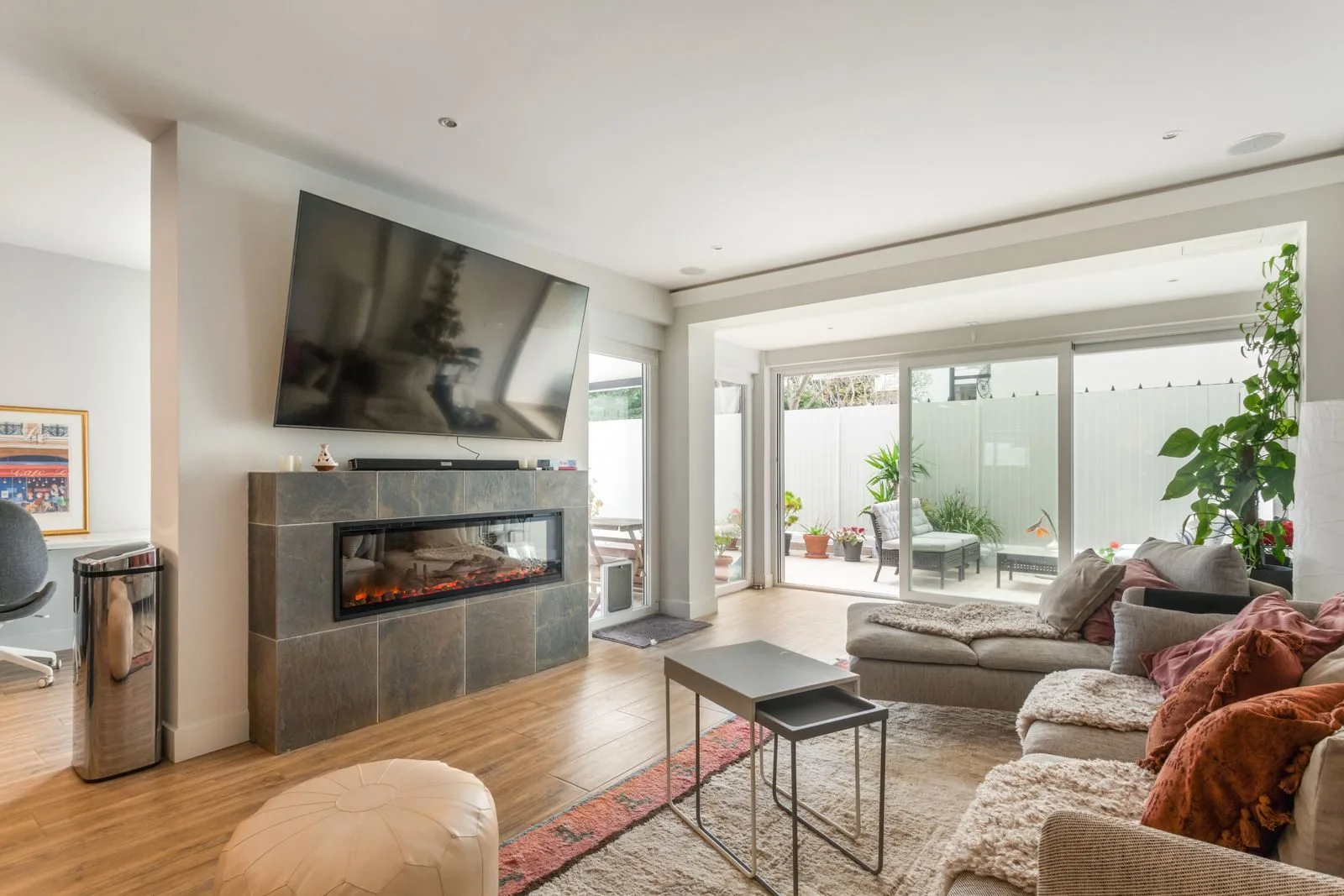 Fireplace wall — Parede living room renovation by Maya's Homes